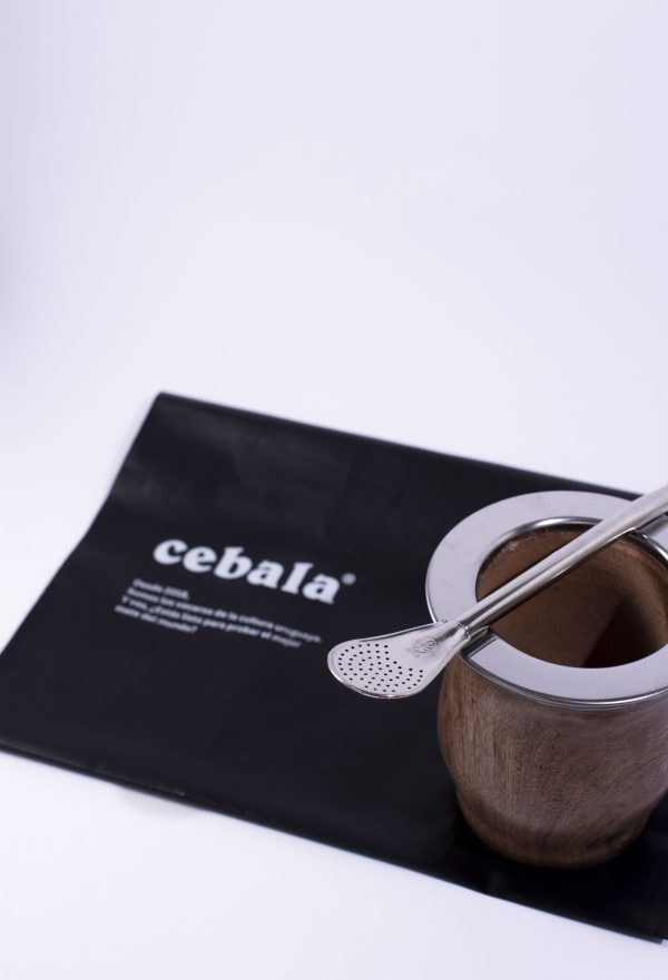 Mate de Algarrobo con Bombilla